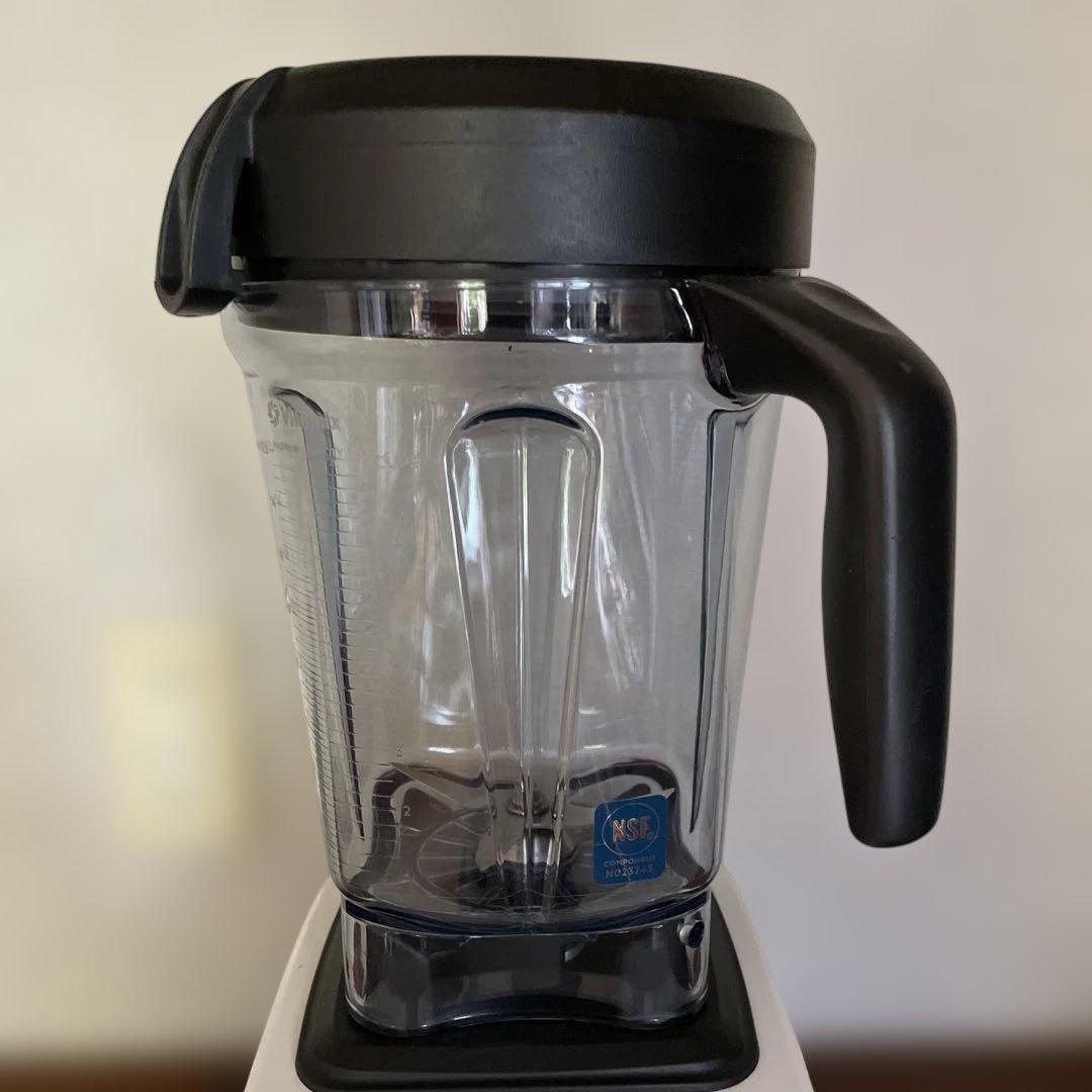 キッチン家電 Vitamix VM0202