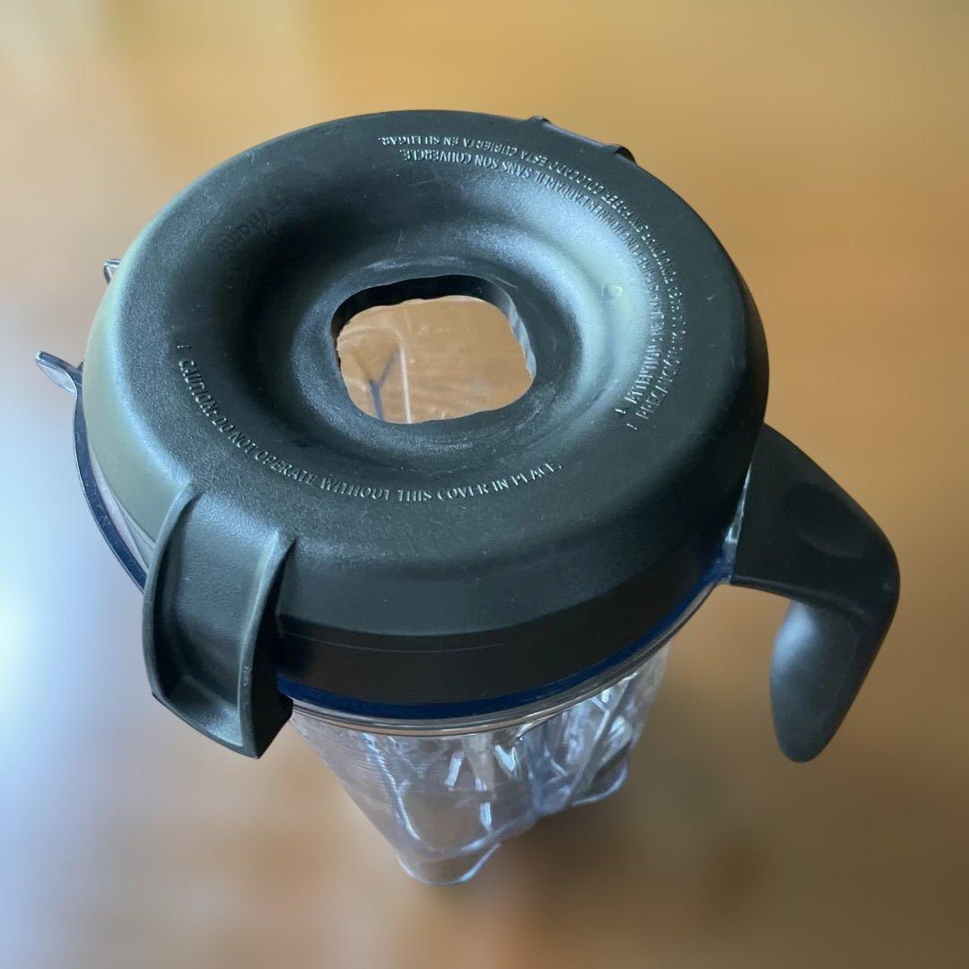 キッチン家電 Vitamix VM0202