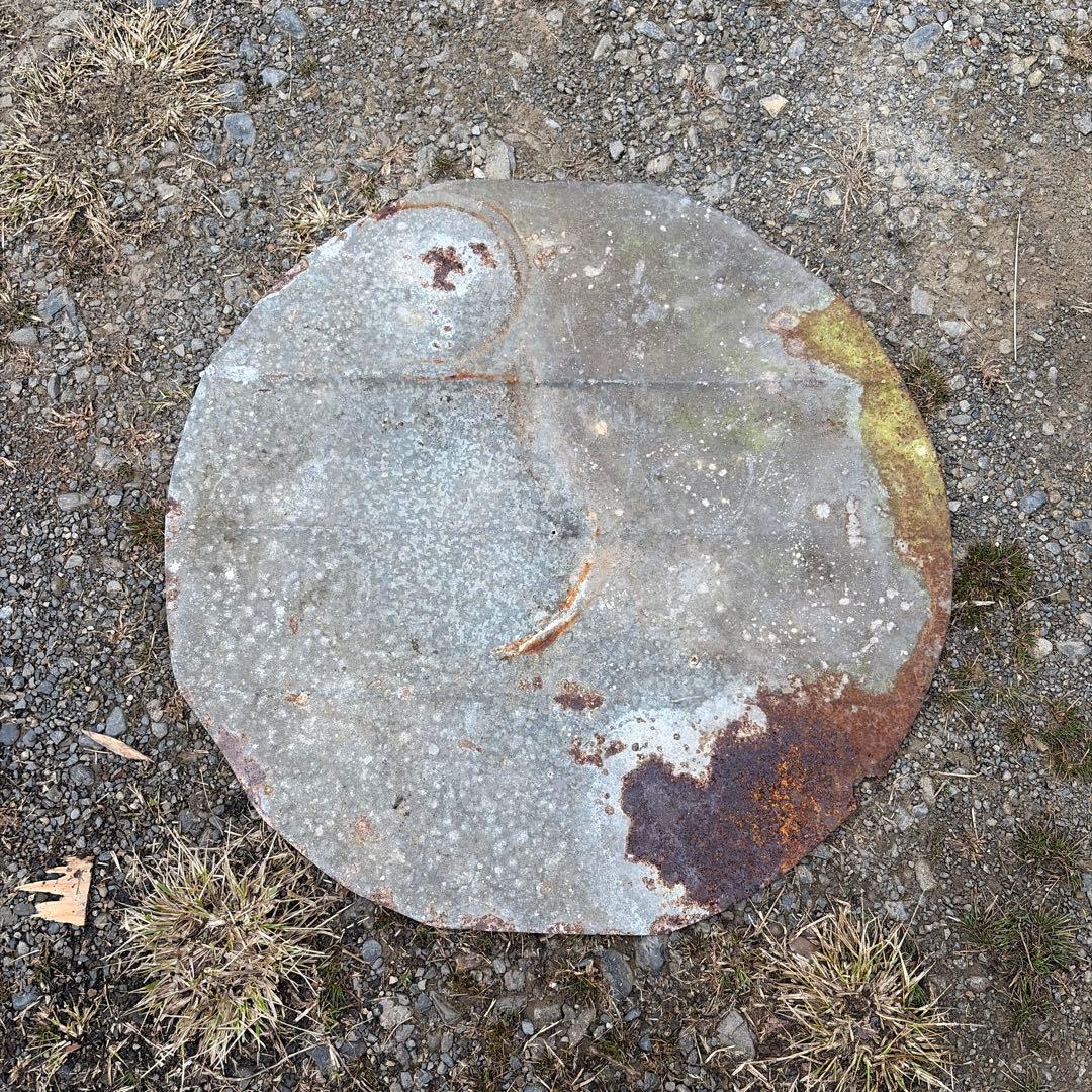 ジャンクガーデン　インダストリアル　トタン板　丸型　円盤　錆びたトタン板　鉄