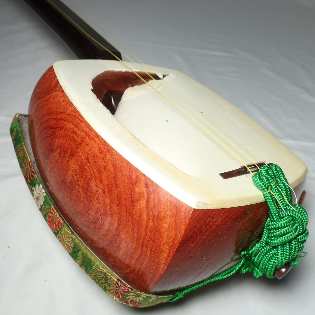 三味線 中棹 黒檀糸巻き 鼈甲撥 楽譜 ハードケース付 民謡 地唄 管理No.3