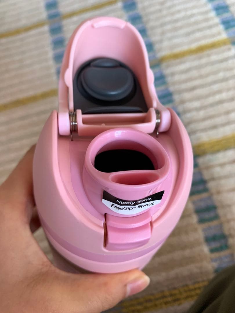 owala ピンク 水筒 ストロー　底カバー付き　710ml