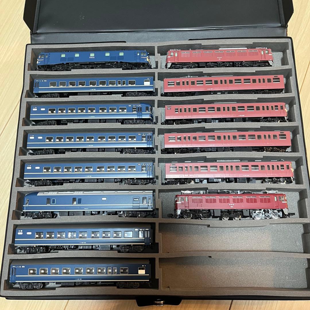 Nゲージ鉄道模型セット 収納ケース付き