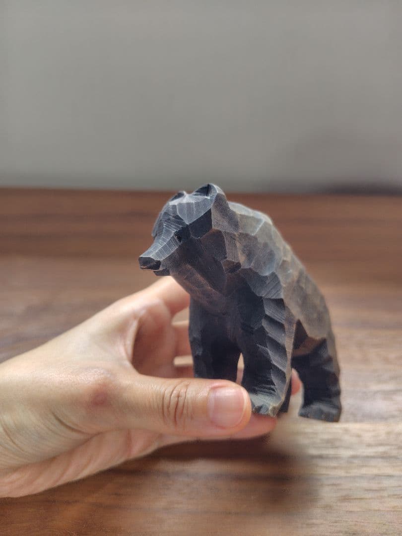 木彫り熊　ヨーロッパ