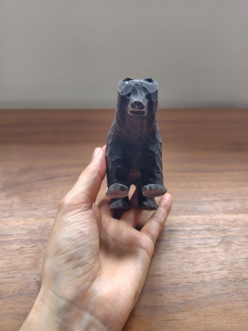 木彫り熊　ヨーロッパ