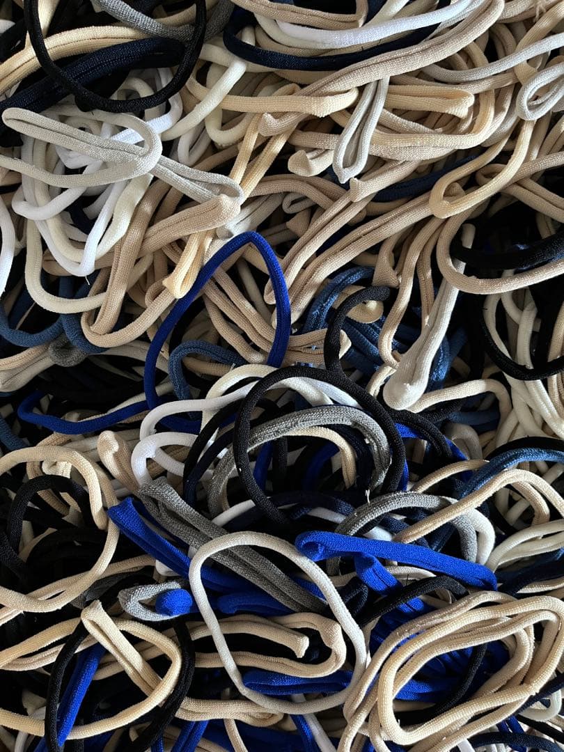 靴下はぎれ（輪っか）12kg （糸くず処理済み）【C10】