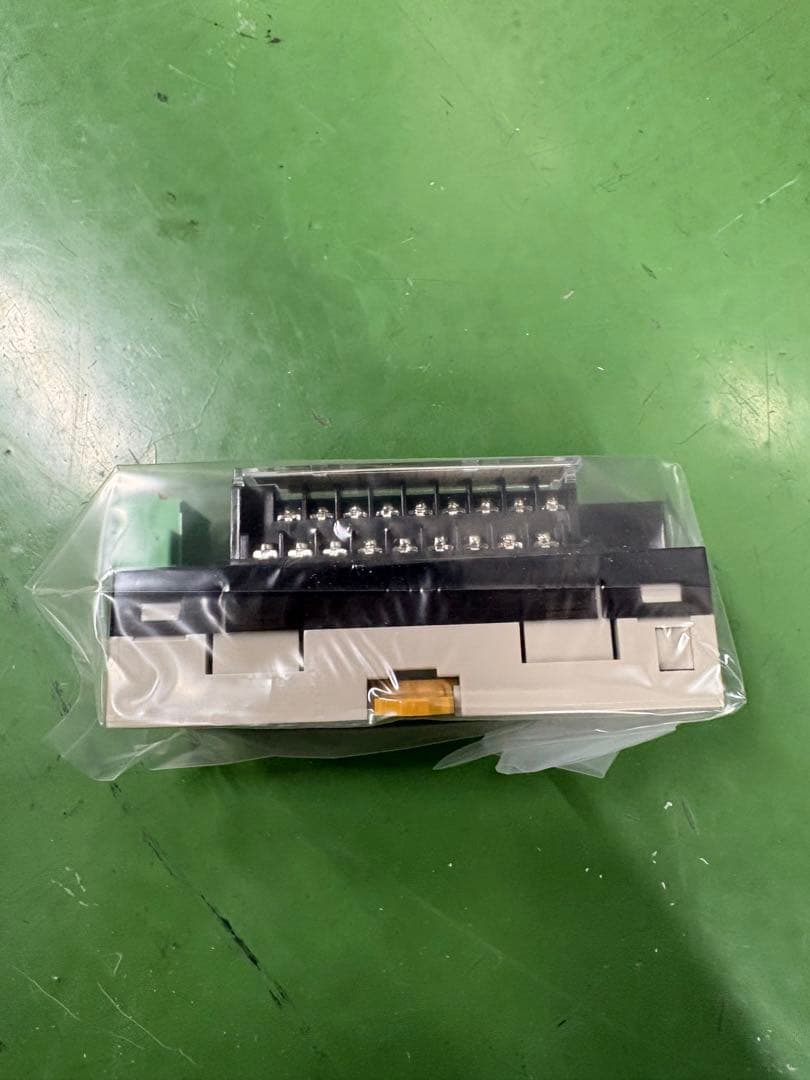 【最終値下げ、新品未使用品】OMRON DRT2-ID16 2個セット