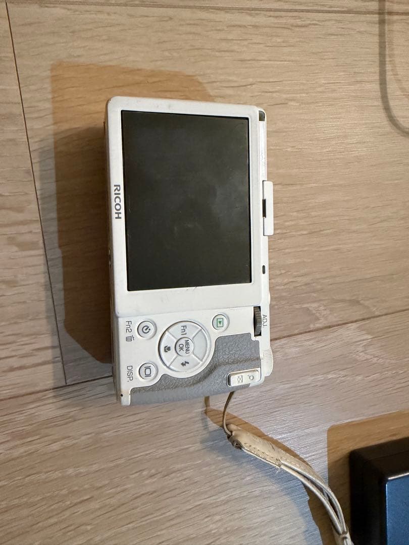 RICOH GR DIGITAL ホワイト