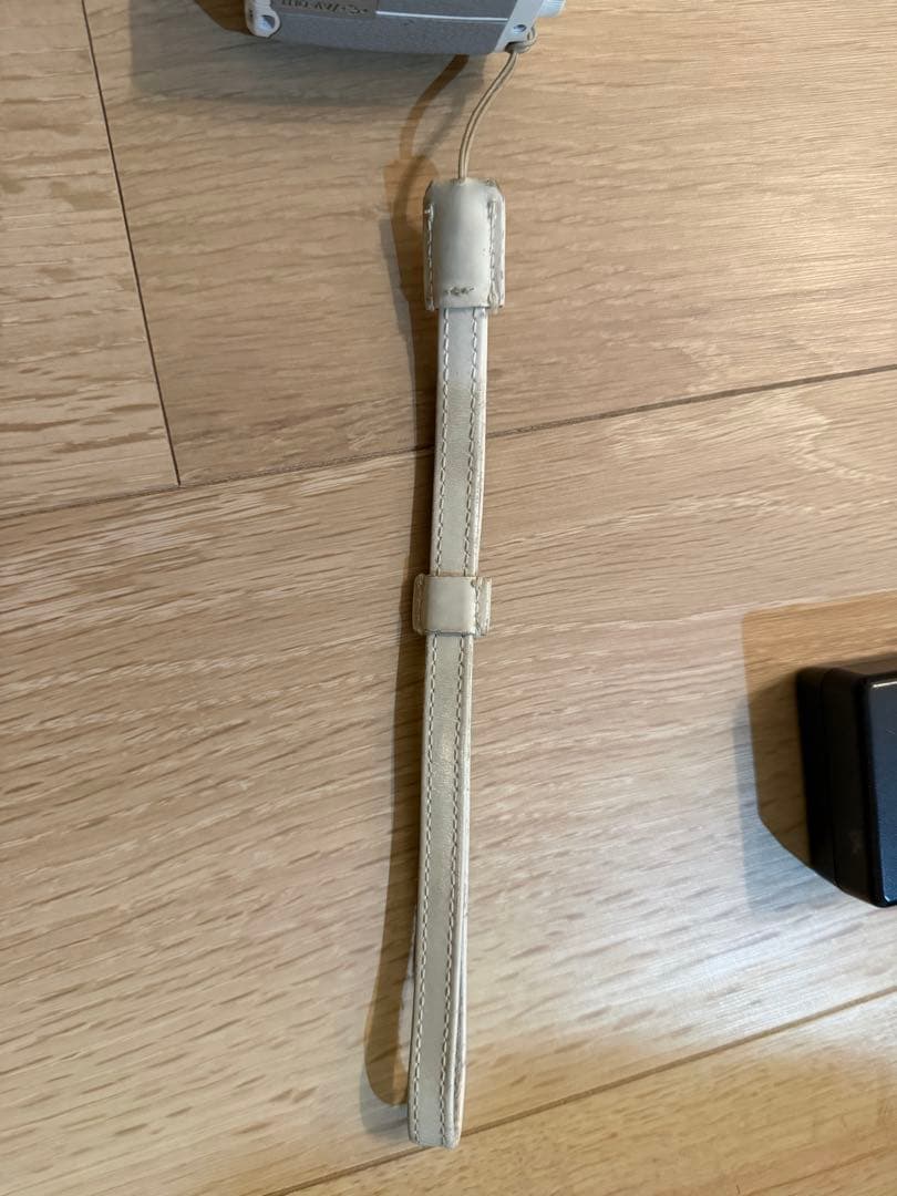 RICOH GR DIGITAL ホワイト