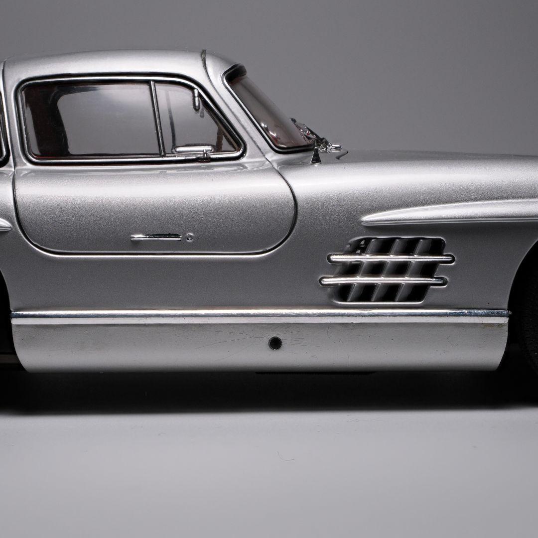 シュコー 1/18 メルセデスベンツ 300SL ガルウイング schuco
