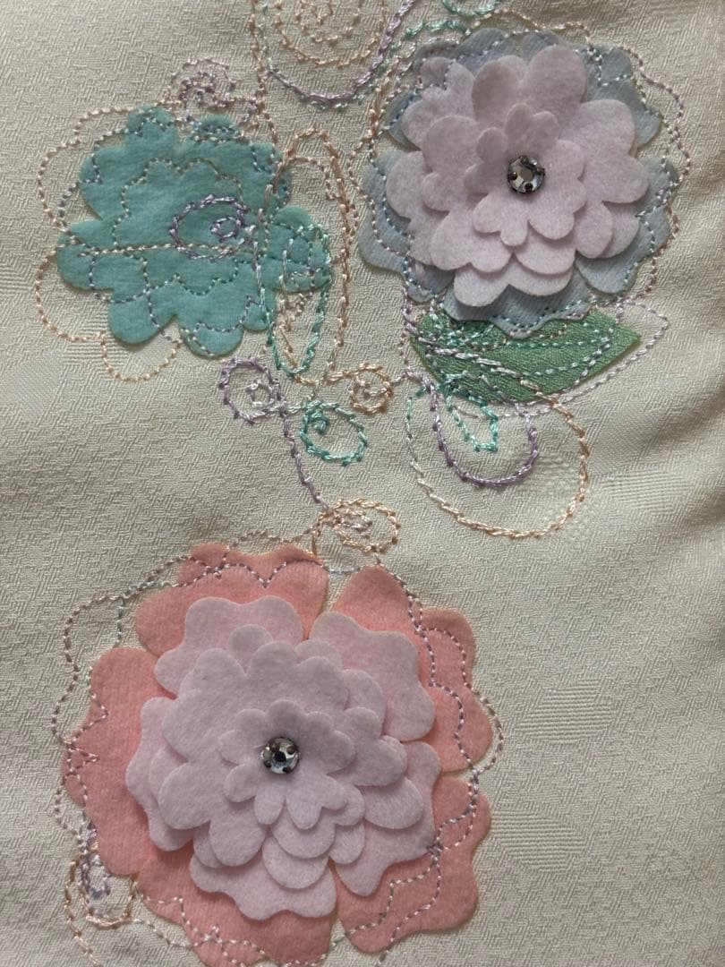 七五三　3歳女の子　着物と被布　ひさかたろまん　薔薇と秋桜　ラインストーン　新品