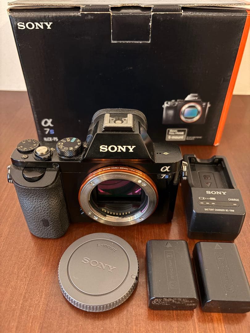 SONY α7S 初代 ボディ ILCE-7S バッテリー2個、充電器