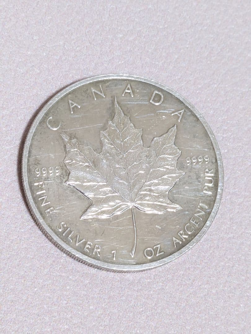 カナダ 1996年 5ドル 銀貨 メイプルリーフ 1oz エリザベス2世 硬貨
