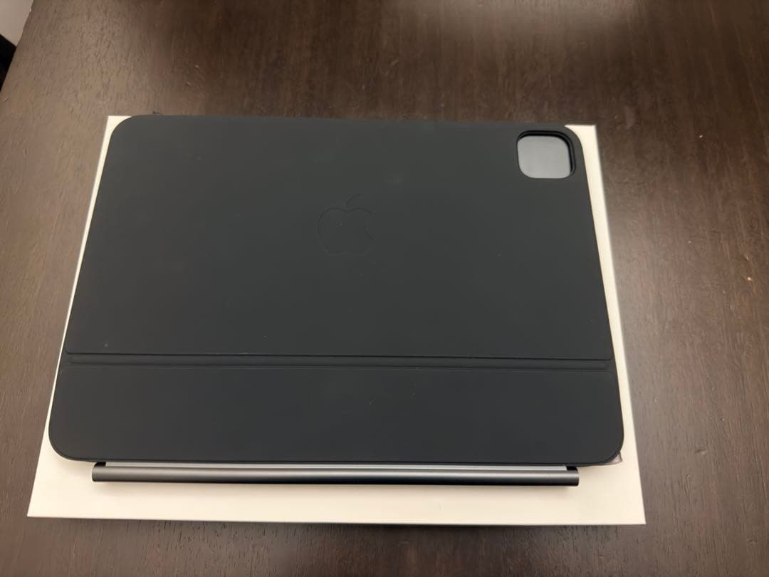 Apple iPad Magic Keyboard 本体