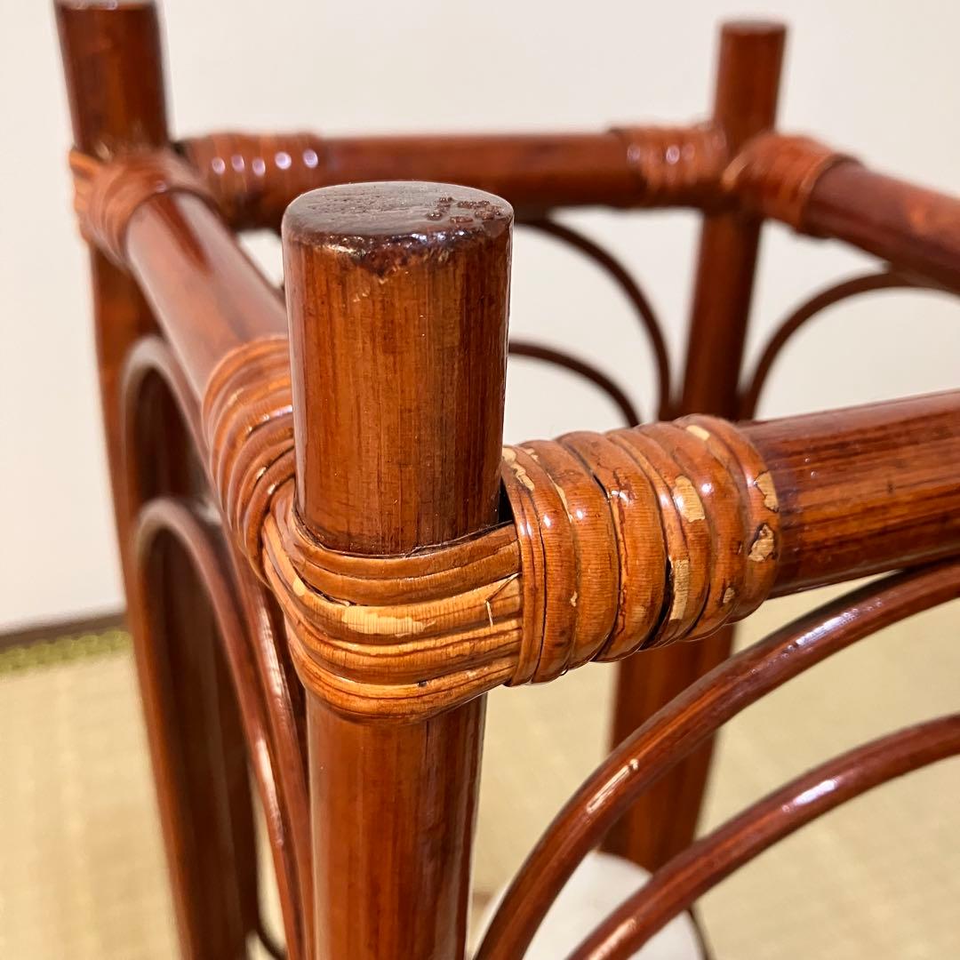 ラタンのフロアランプ・ラタンランプ・籐製ランプ・アジアンランプ・和風レトロ・昭和