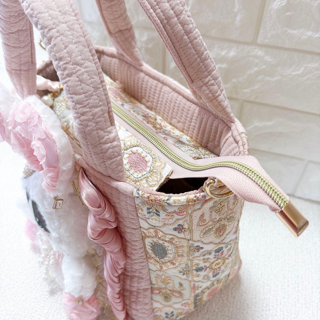 コヤンイサムチョン　フリルバッグ　ピンク　ショルダー紐　ハチワレにゃんこ