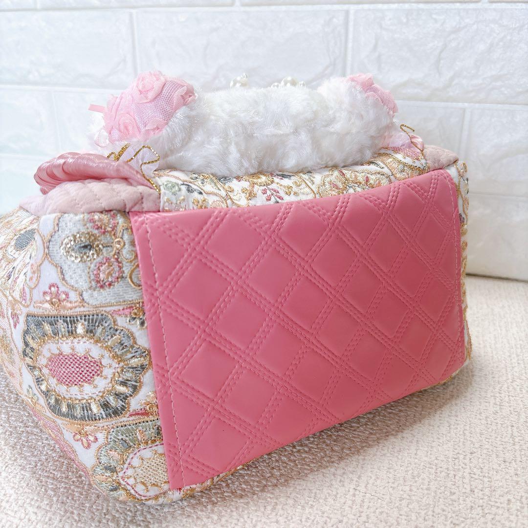 コヤンイサムチョン　フリルバッグ　ピンク　ショルダー紐　ハチワレにゃんこ