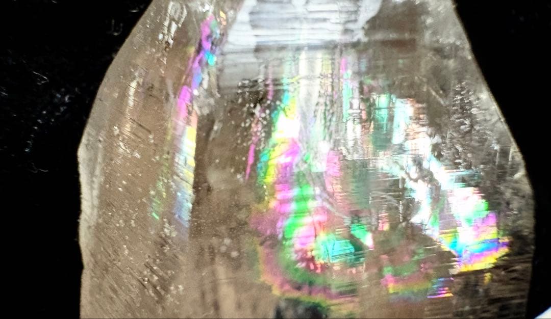 ガネッシュヒマール水晶　絶品の巨大アイリス　透明度高　レコードキーパー△群