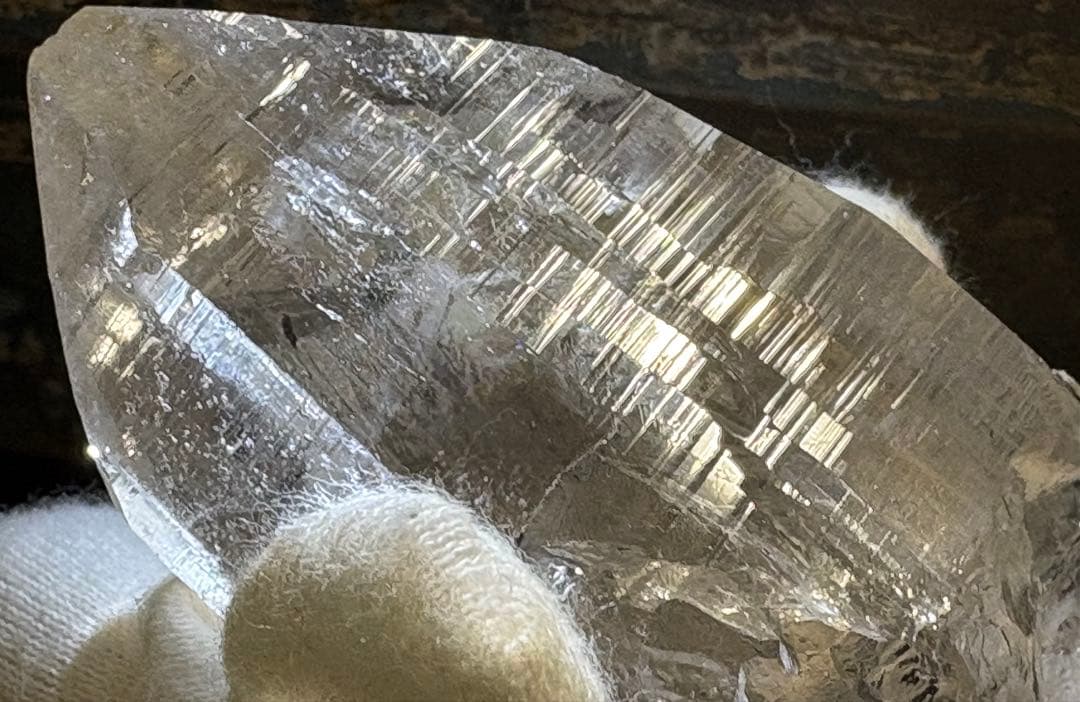 ガネッシュヒマール水晶　絶品の巨大アイリス　透明度高　レコードキーパー△群