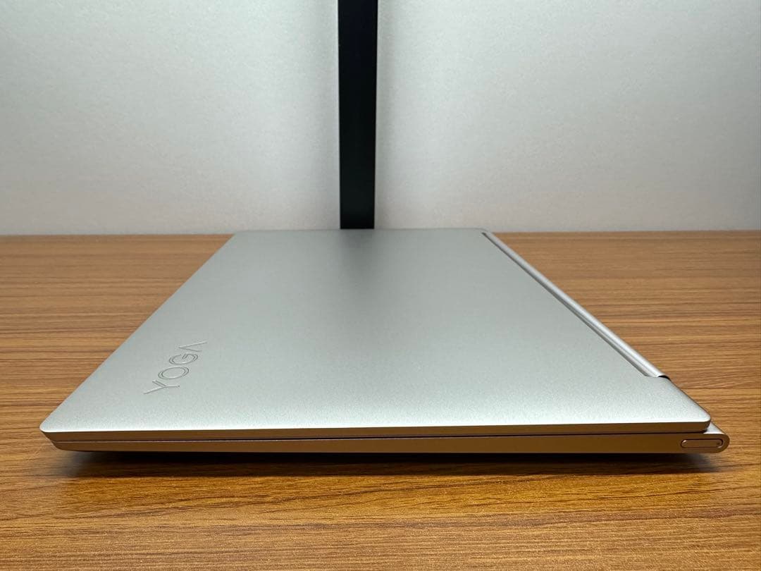 Yoga 9 14itl5 ジャンク品 仕様不明
