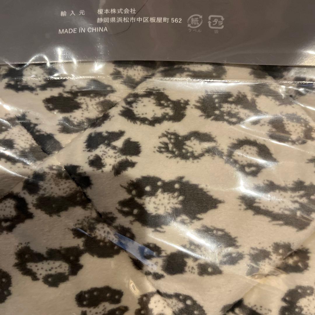 レオパード柄　ひょう柄　敷きパット　掛けカバー枕カバー東京インテリア