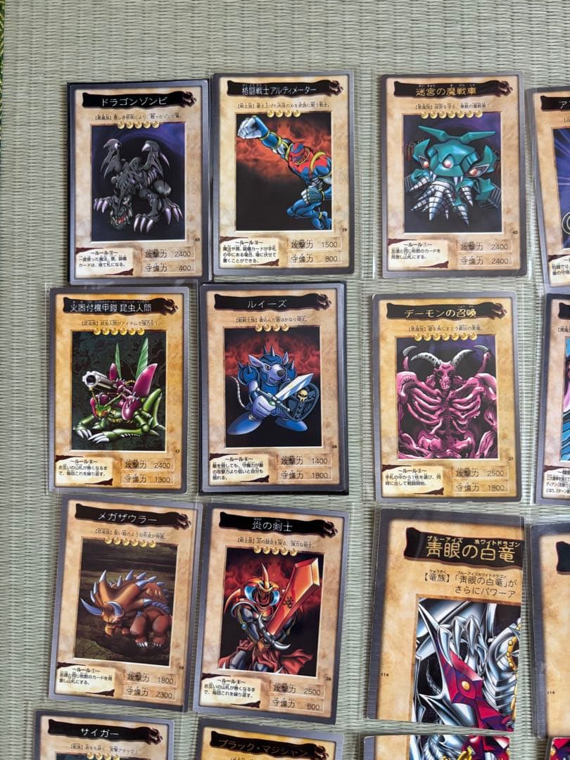 遊戯王 初期 バンダイ 遊戯王カード まとめ売り
