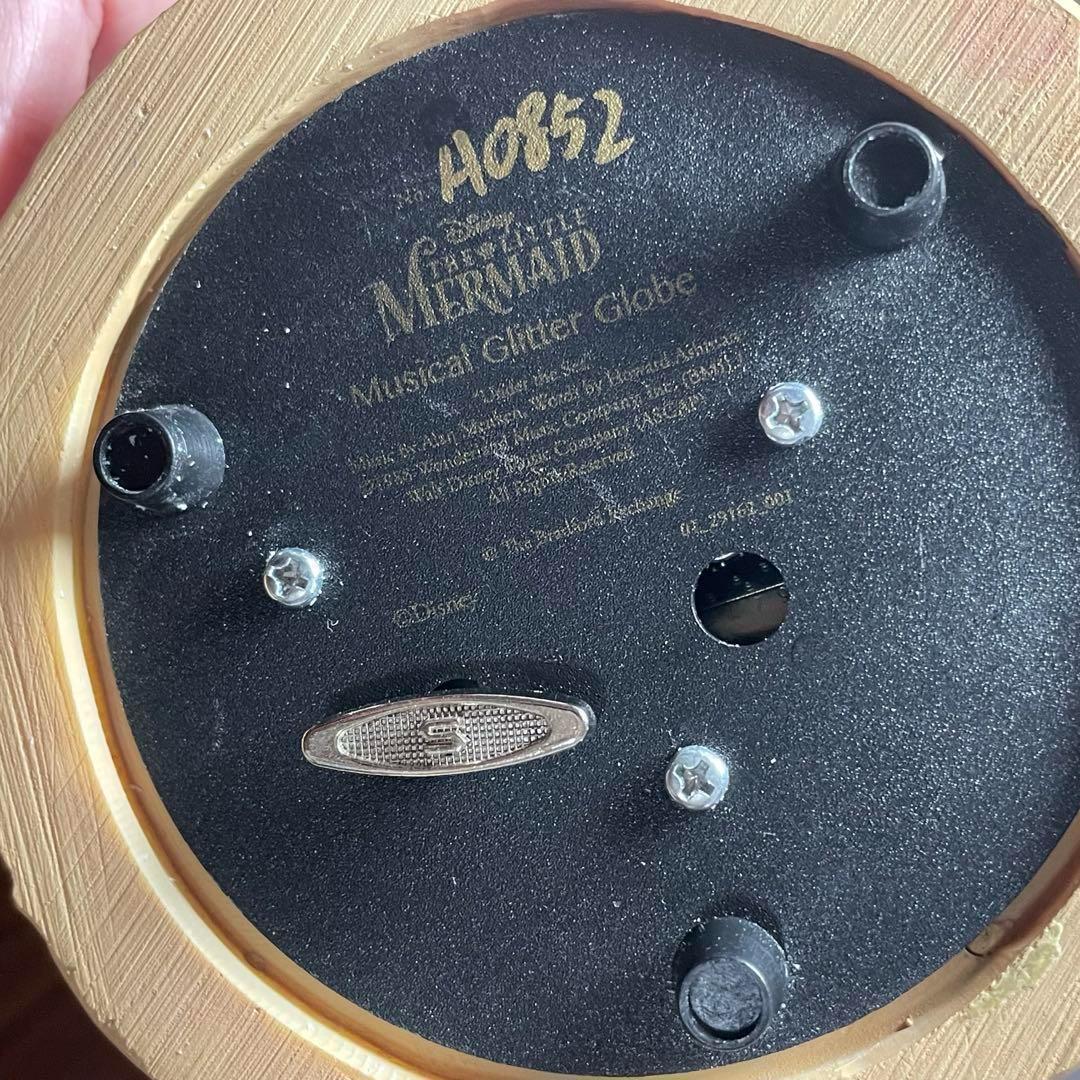 日本未発売　限定品　ディズニー　アリエル　オルゴール　スノーグローブ