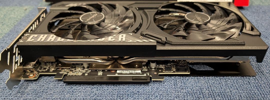 グラフィックボード・グラボ・ビデオカード ASRock Radeon RX9060XT Challenger16GB OC