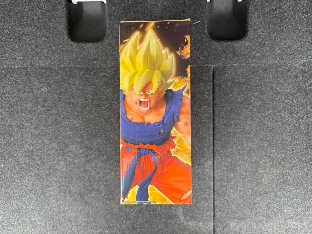 ドラゴンボール 一番くじ B賞 超サイヤ人孫悟空 フィギュア おまけ付き