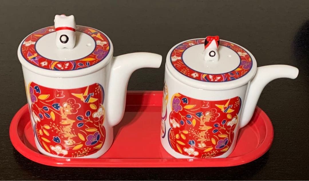 ハローキティ はろうきてぃ 調味料さし 狛犬 縁起物 和柄 醤油差し お盆