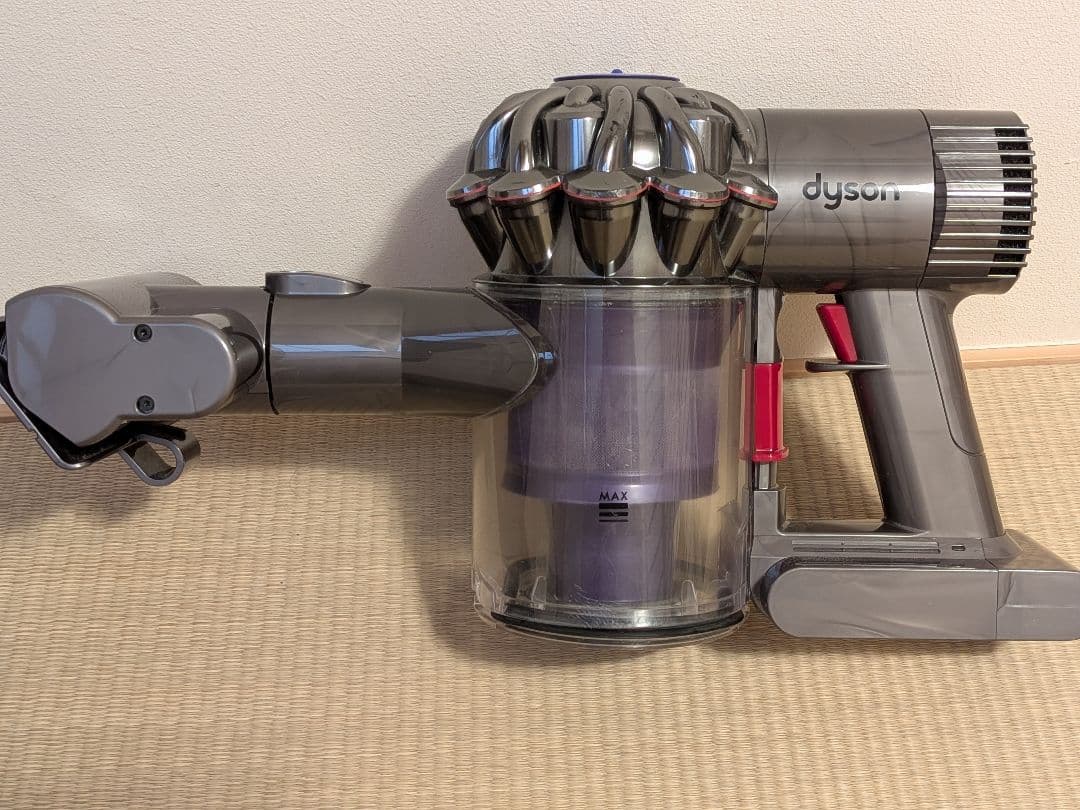 ダイソン　ハンディクリーナー　美品