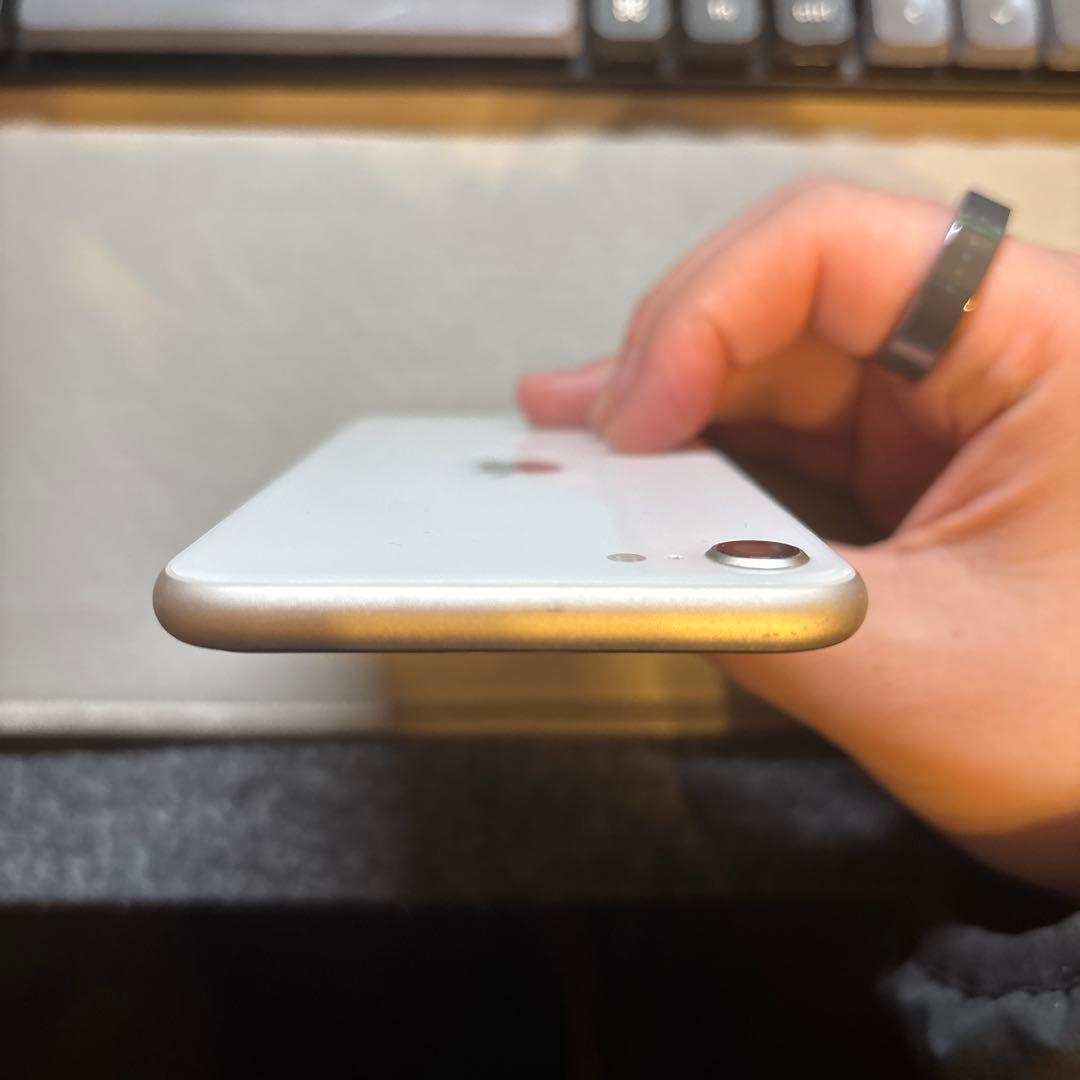 iPhone SE(第3世代) 256GB SIMフリー ジャンク