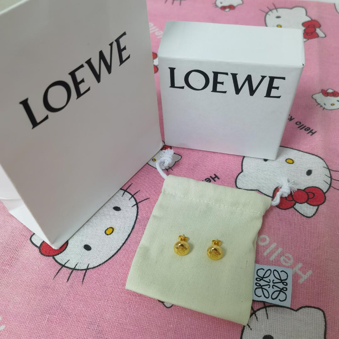 ロエベ LOEWE アナグラム ペブル スタッドピアス