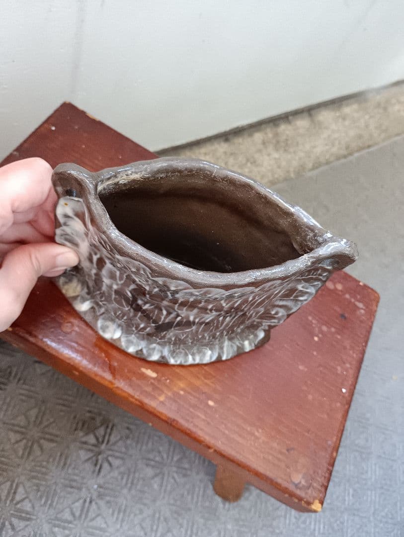 昭和レトロ☆個性的☆ノスタルジックな花器☆渋いです