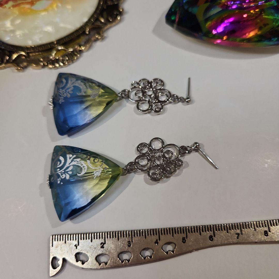 ハンドメイドピアス3233