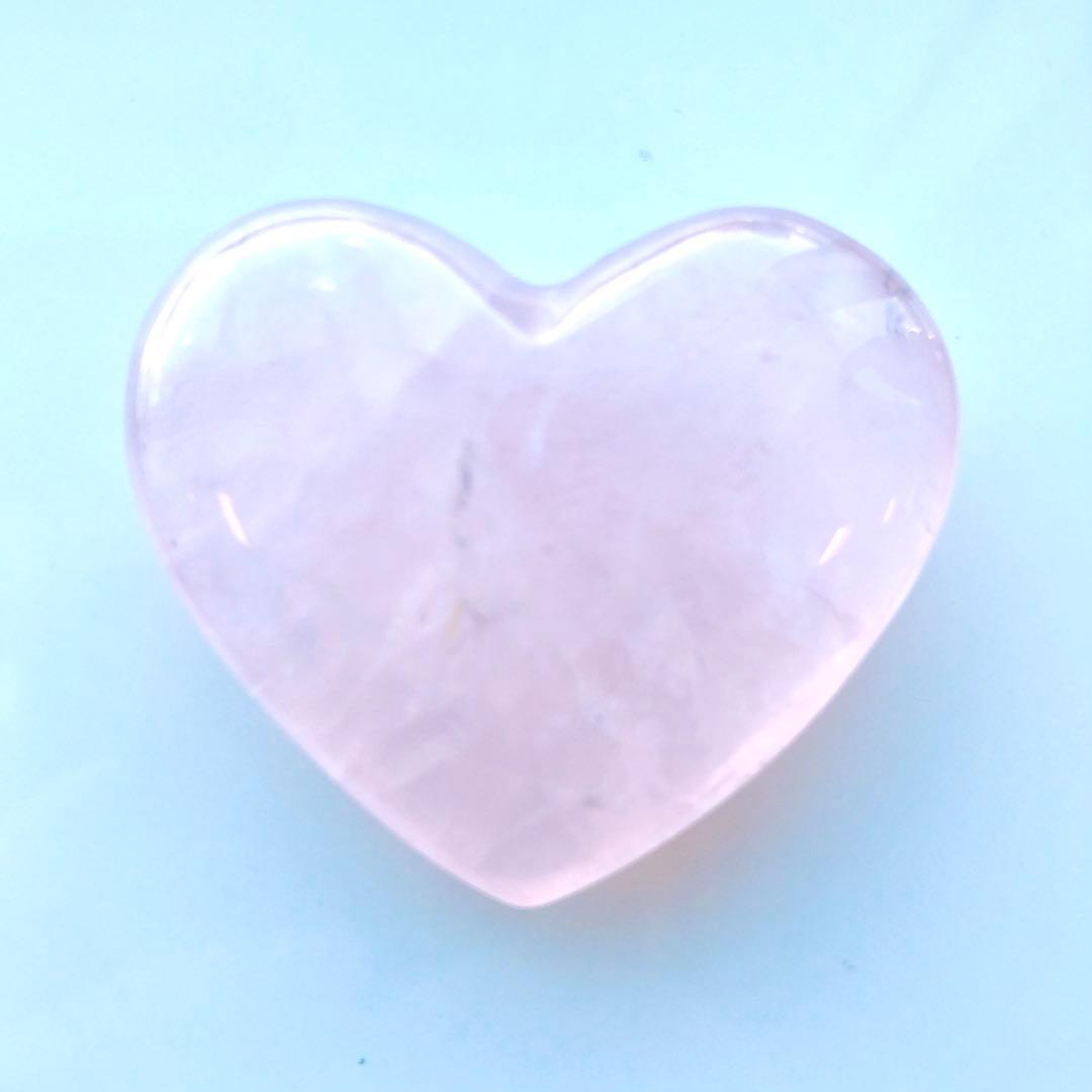 【人気】ハート型　ローズクォーツ置物
