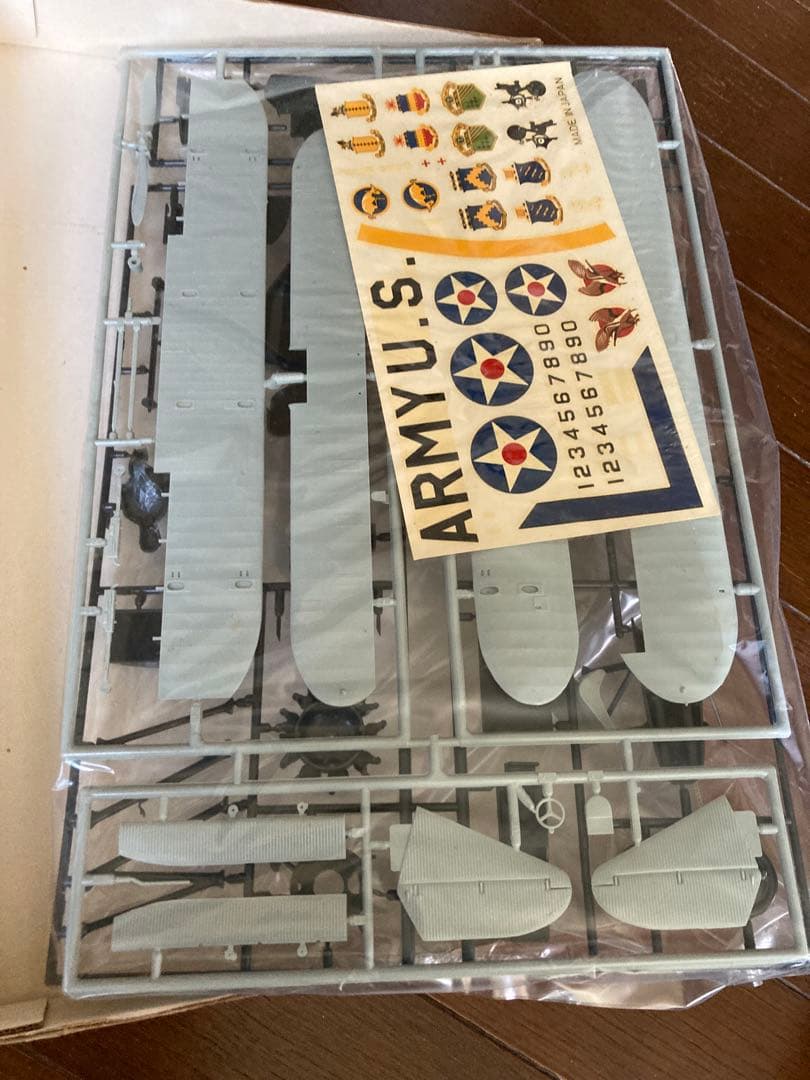 ハセガワ　ボーイング　P-12E プラモデル　ヴィンテージ