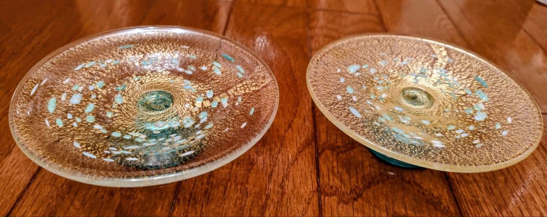 大川薫 作 玻璃 高台小皿 2客セット 共箱・栞付 金彩 工芸ガラス