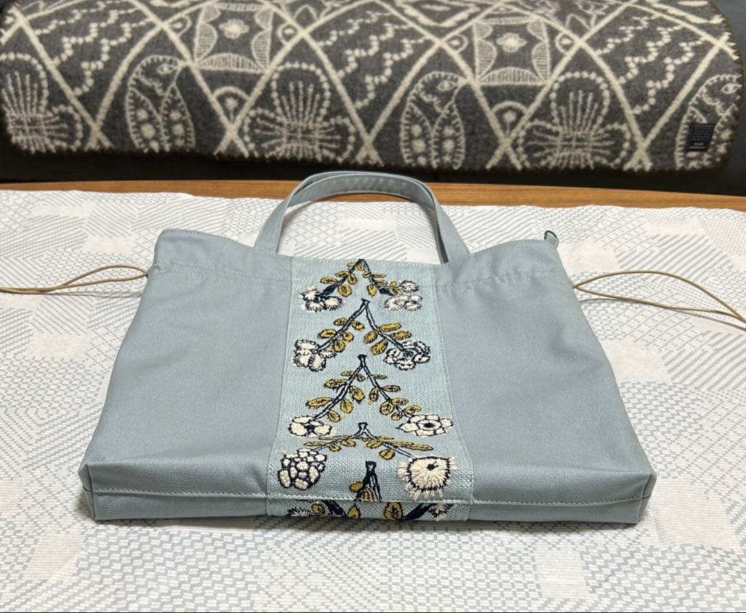 ちゃこ 様 twins light blue