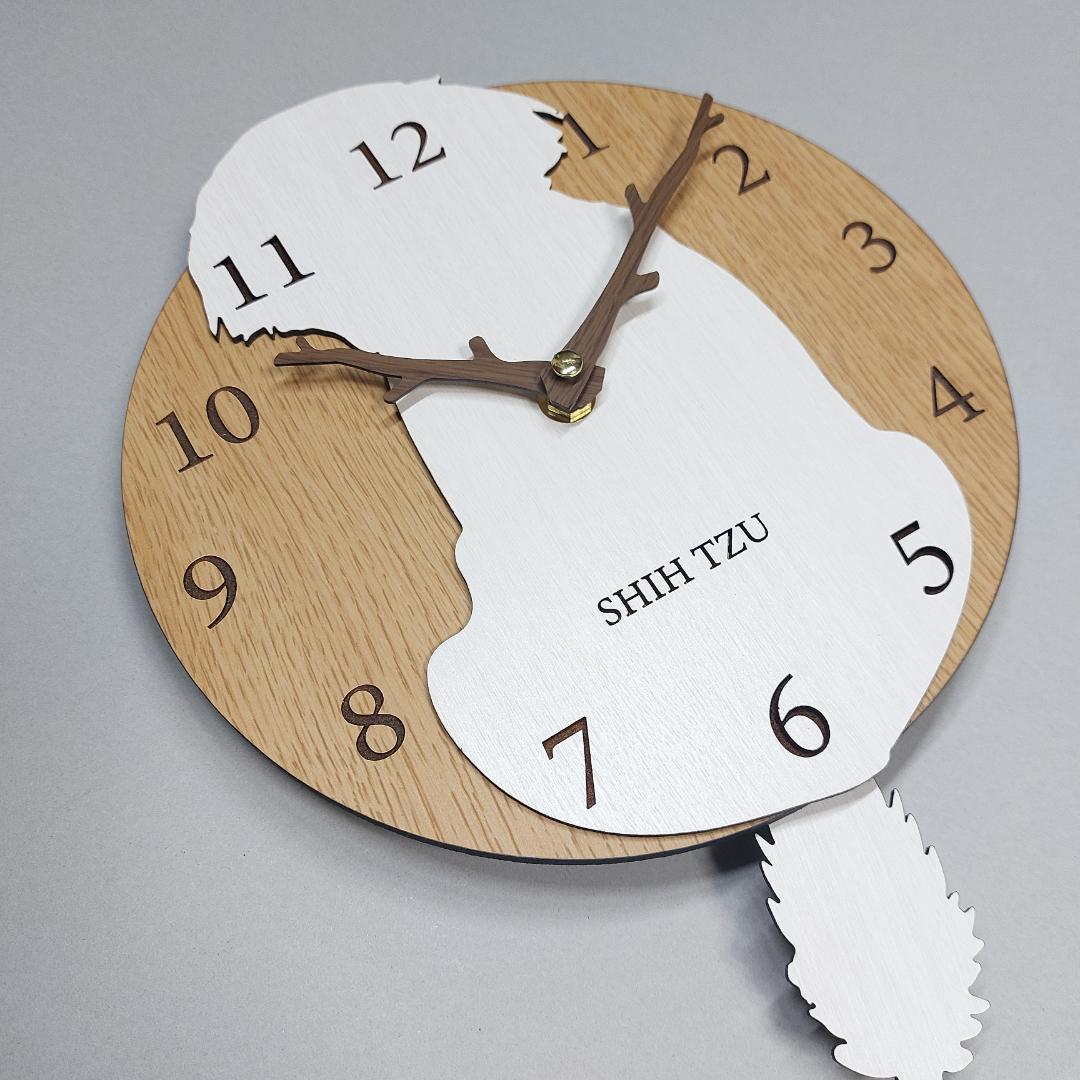 【期間限定値下げ】名入れ　しっぽ 振り子・はみ出し掛時計 シーズー
