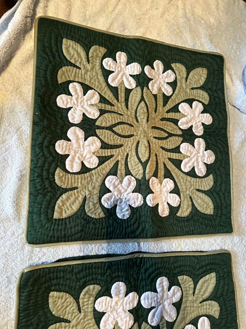 【新品未使用】ミウミントアロハ ハワイアンキルト クッションカバー2枚セット