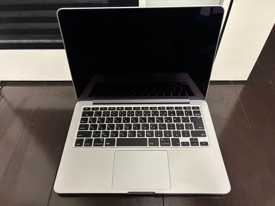 MacBook Pro 13インチ/充電器付き