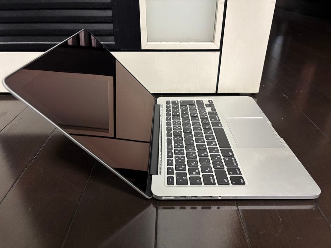 MacBook Pro 13インチ/充電器付き