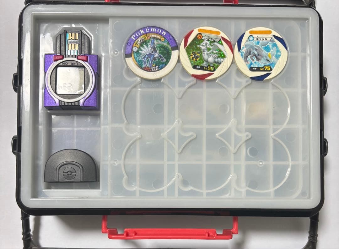ポケモンバトリオ 引退品 マスター ハイパー 色違い 他 ケース メモリーキー付