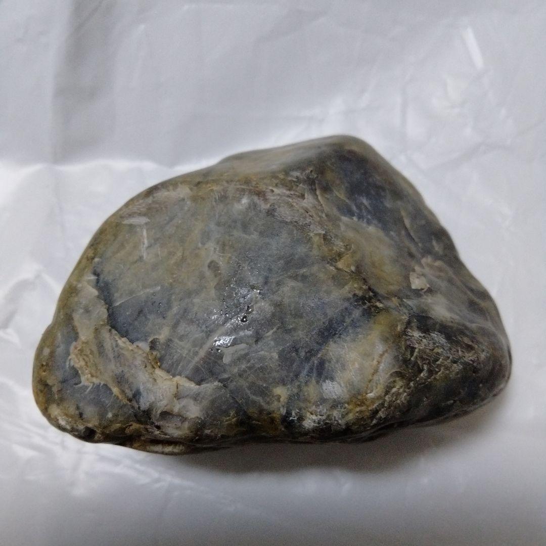 赤石チャート　天然石　原石　鑑賞石　盆石　水石　石炭紀～ジュラ紀　堆積岩