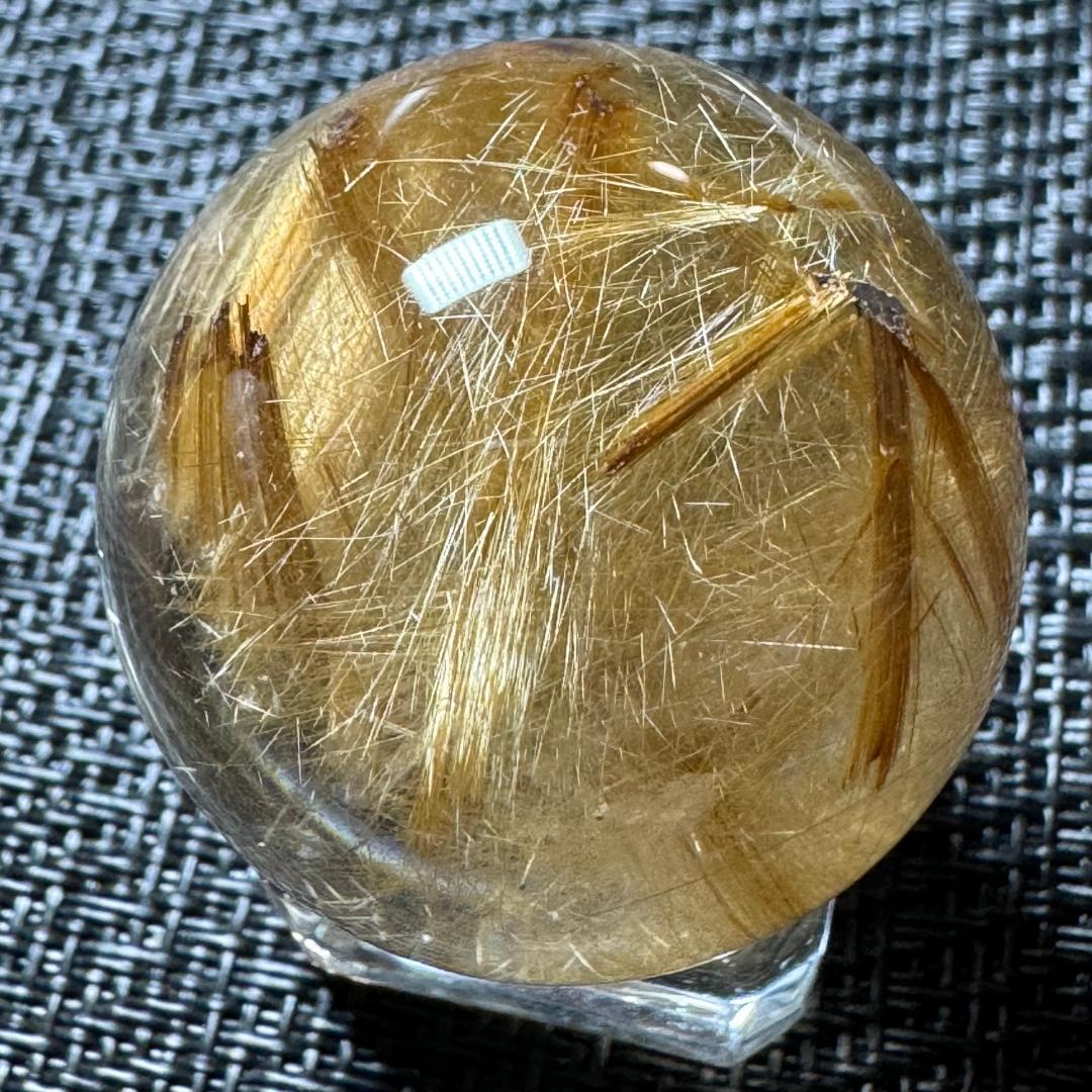 金運アップ◇ゴールドルチルクォーツ◇丸玉　約33.8㎜