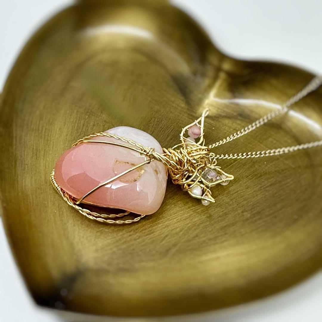 瑞々しい果実のようなアプリコットアゲートのワイヤージュエリー