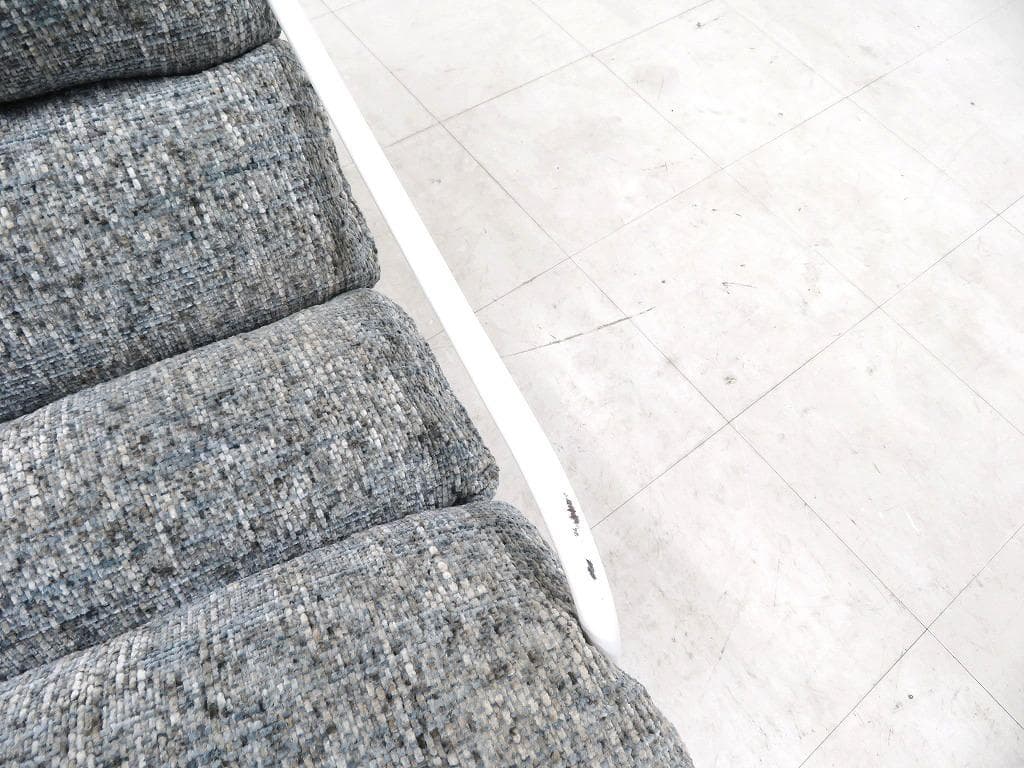 展示品　モダン　ラウンジチェア　シングルソファ　1人掛けソファ　ラグジュアリー