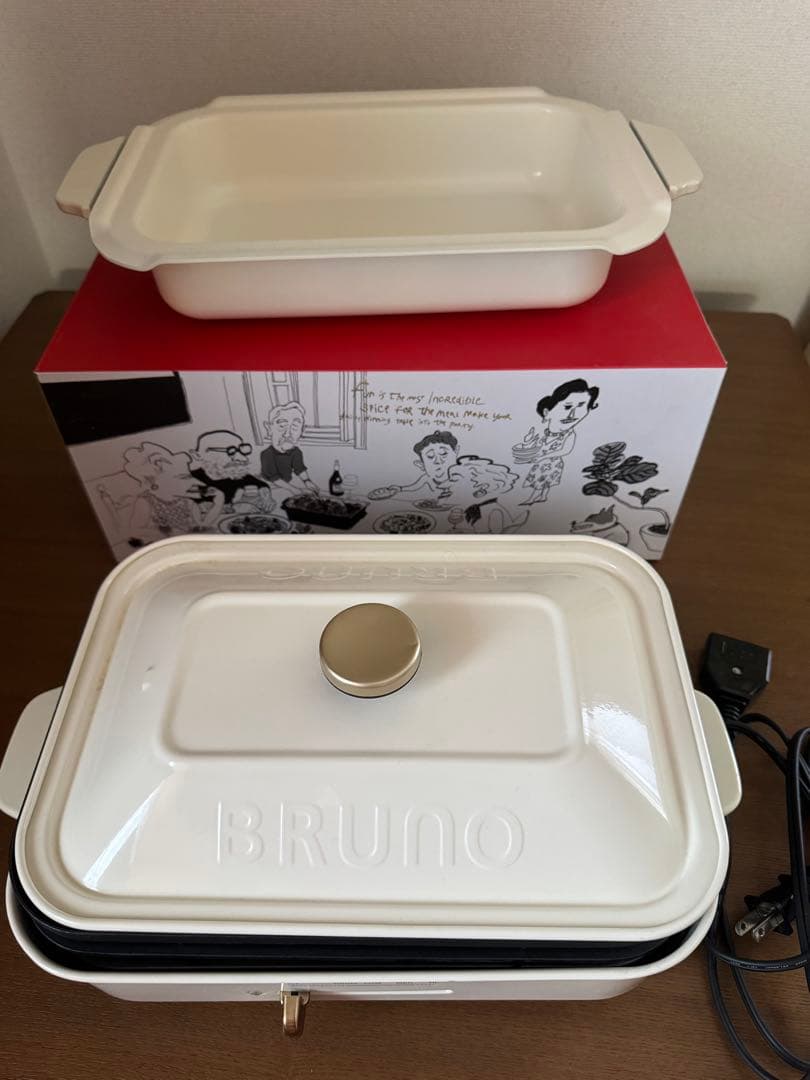 BRUNO 深鍋付き　ホットプレート　ホワイト　ブルーノ