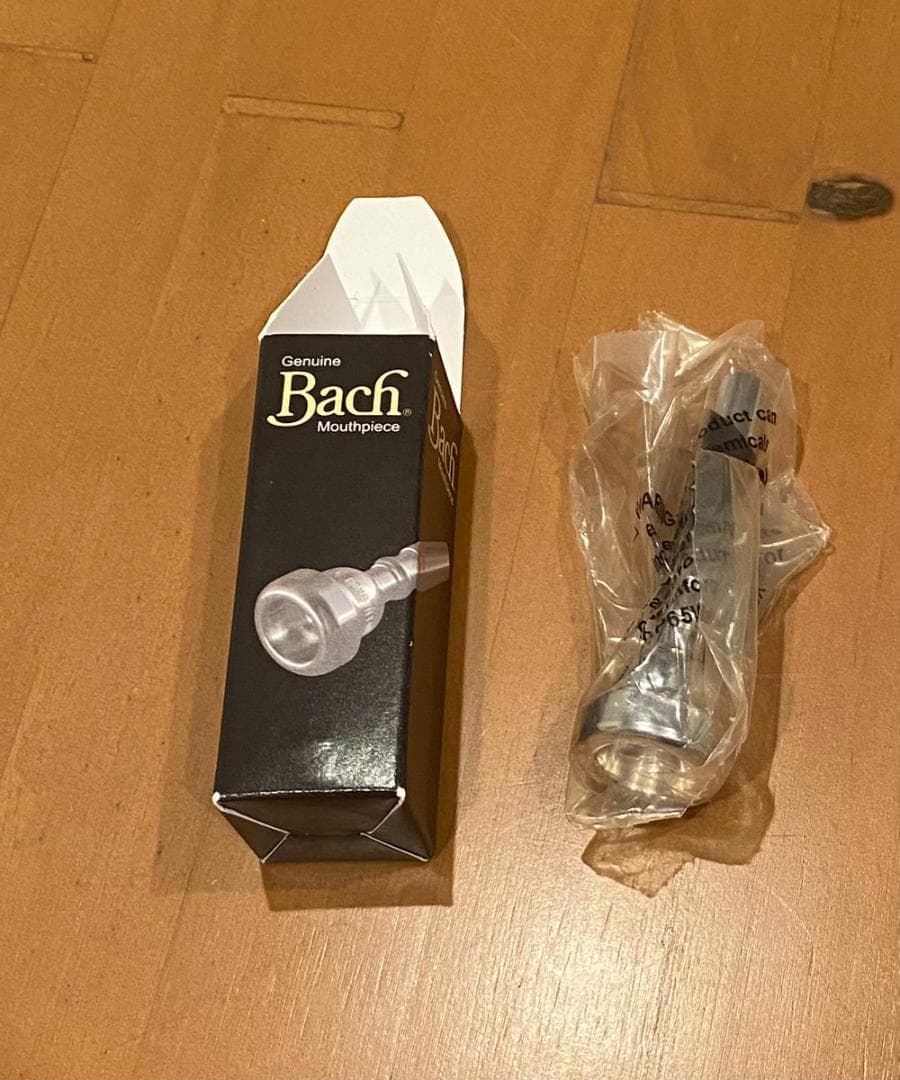 バック トランペット マウスピース 1 1/4C 銀メッキ仕上げ