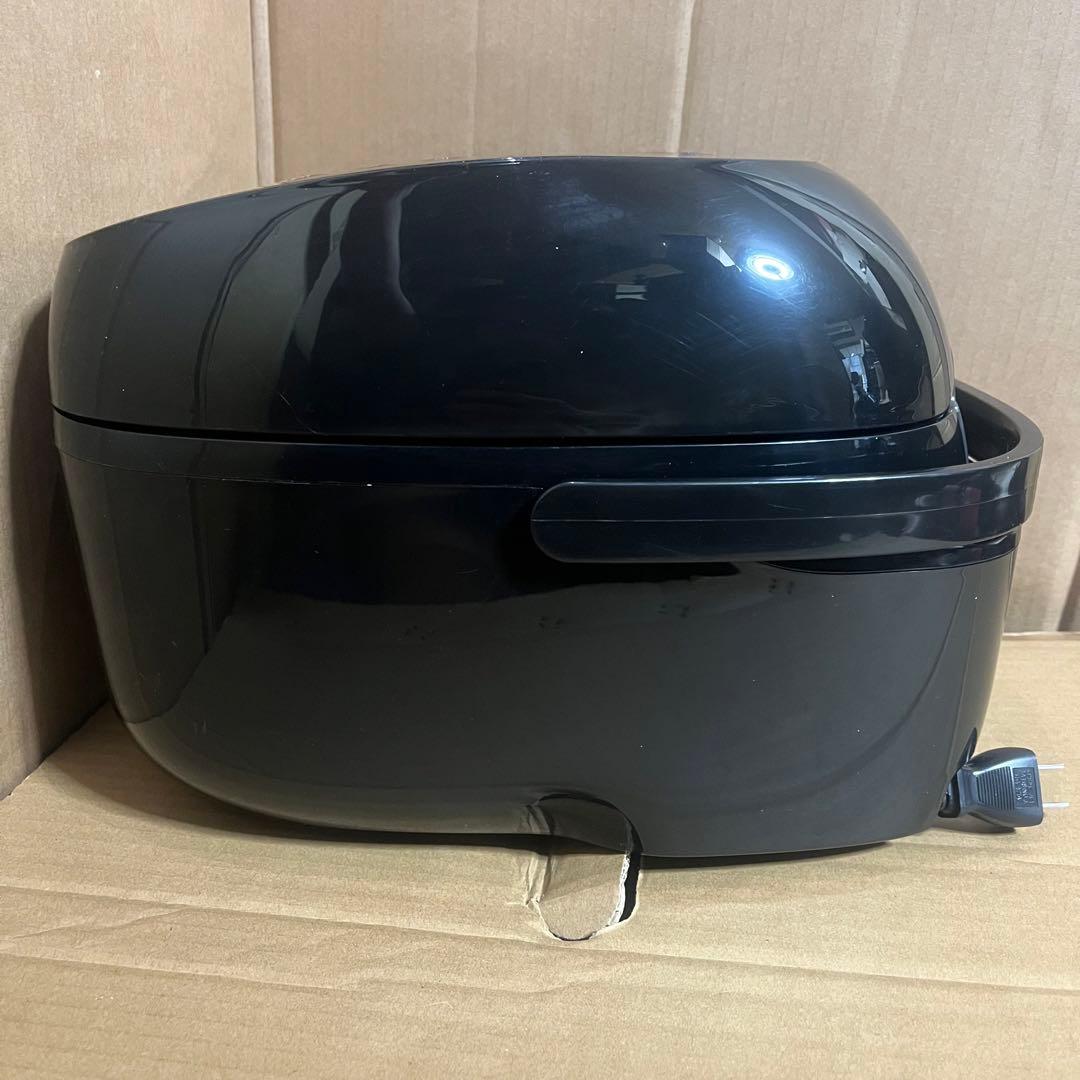 '22年製 東芝 真空IH炊飯器 5.5合 RC-10VRT